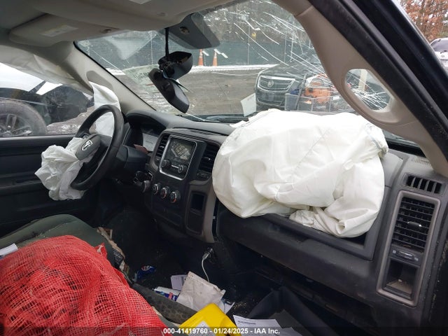 41419760 :رقم المزاد ، 1C6RR6FT7GS292883 vin ، 2016 Ram 1500 Express مزاد بيع
