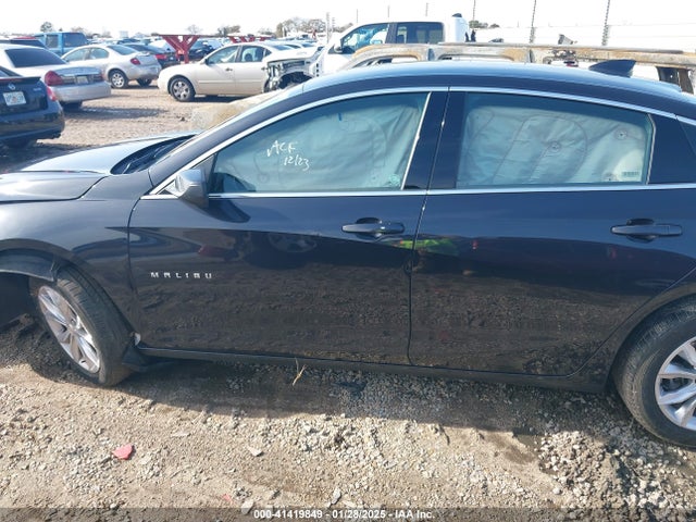 1G1ZD5STXPF188171 Chevrolet Malibu Fwd 1lt