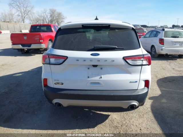 1FMCU9G61LUA11971 Ford ESCAPE SE