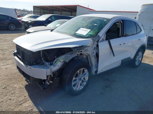 1FMCU9G61LUA11971 Ford ESCAPE SE