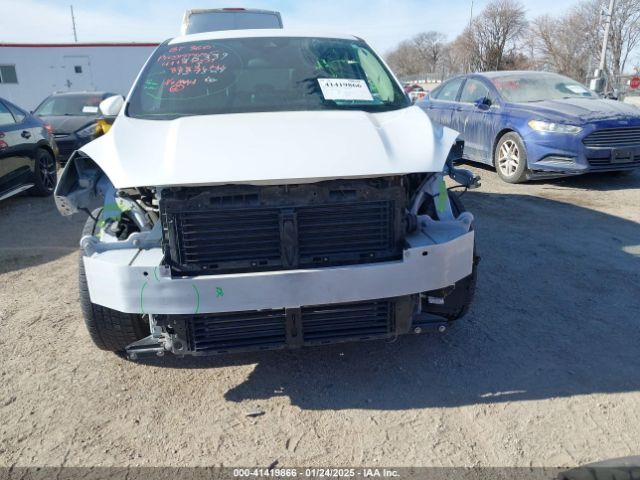 1FMCU9G61LUA11971 Ford ESCAPE SE