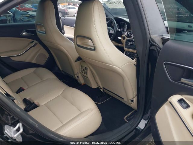 WDDSJ4EB1EN126844 Mercedes-Benz CLA 250