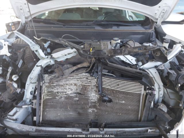 3GKALMEV5JL350417 GMC Terrain Sle
