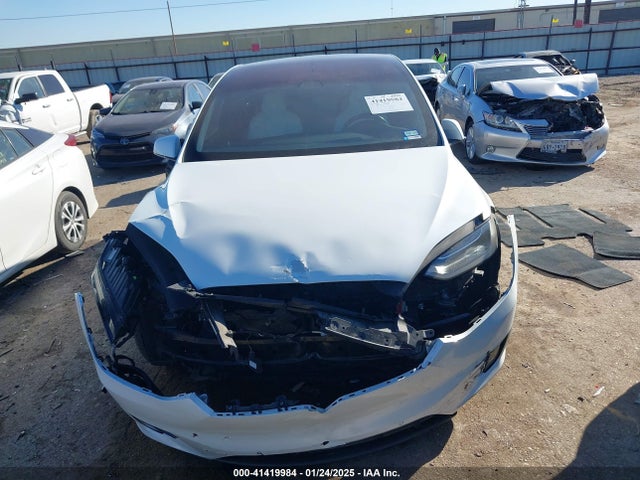 Tesla Model X 100d/75d/p100d 2018 5YJXCAE45JF142953 Image 12