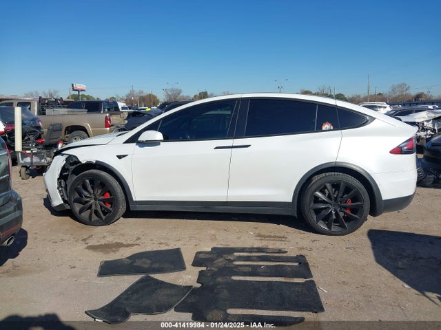 Tesla Model X 100d/75d/p100d 2018 5YJXCAE45JF142953 Image 14