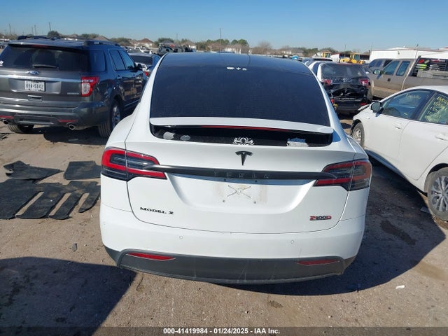 Tesla Model X 100d/75d/p100d 2018 5YJXCAE45JF142953 Image 16