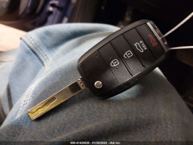 5XXGT4L31HG149871 KIA Optima Lx