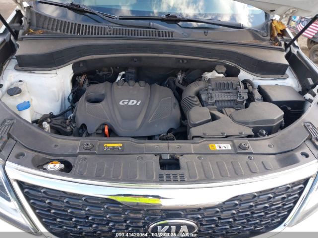 5XYKTDA6XFG557690 KIA SORENTO LX