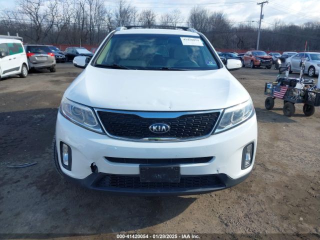 5XYKTDA6XFG557690 KIA SORENTO LX
