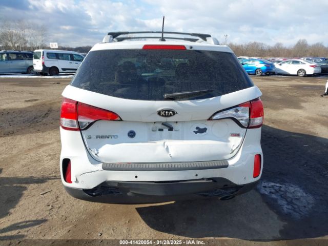 5XYKTDA6XFG557690 KIA SORENTO LX