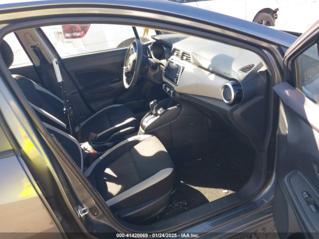 3N1CN8EV8ML835633 Nissan Versa Sv Xtronic Cvt