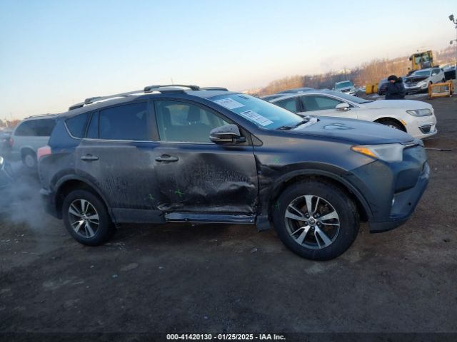JTMRFREV2JJ176641 Toyota Rav4 Adventure/xle