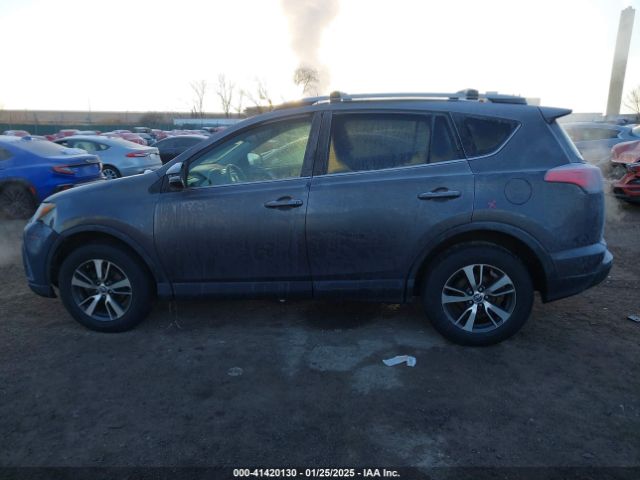 JTMRFREV2JJ176641 Toyota Rav4 Adventure/xle