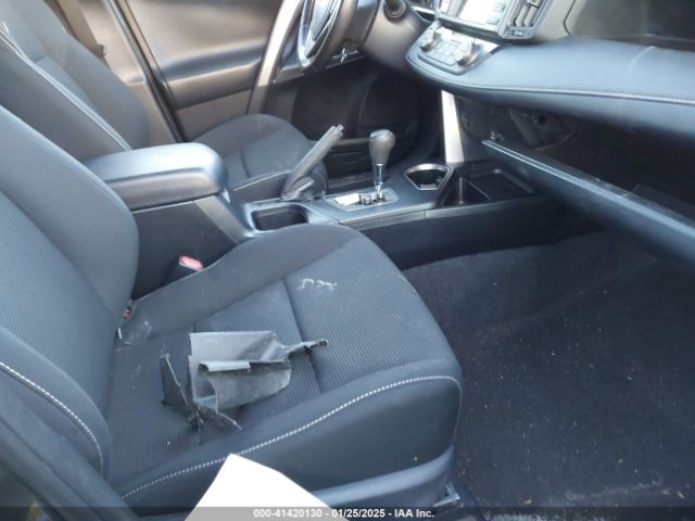 JTMRFREV2JJ176641 Toyota Rav4 Adventure/xle