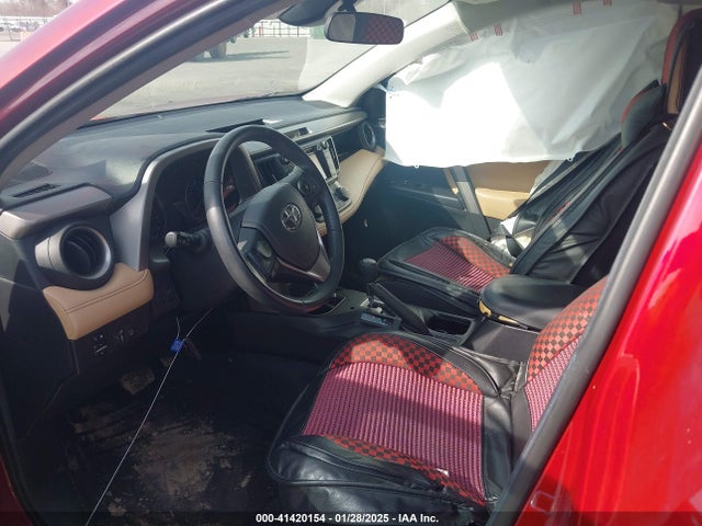 2T3WFREVXJW480854 Toyota Rav4 Adventure/xle