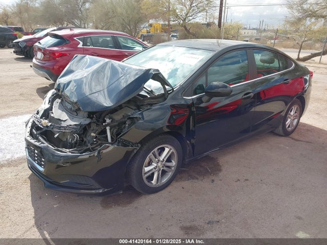 1G1BE5SM0H7111683 Chevrolet Cruze Lt Auto