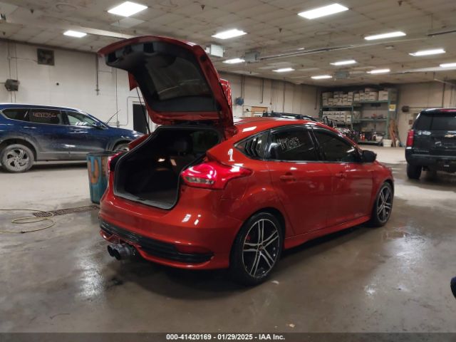 1FADP3L99JL306466 Ford FOCUS ST