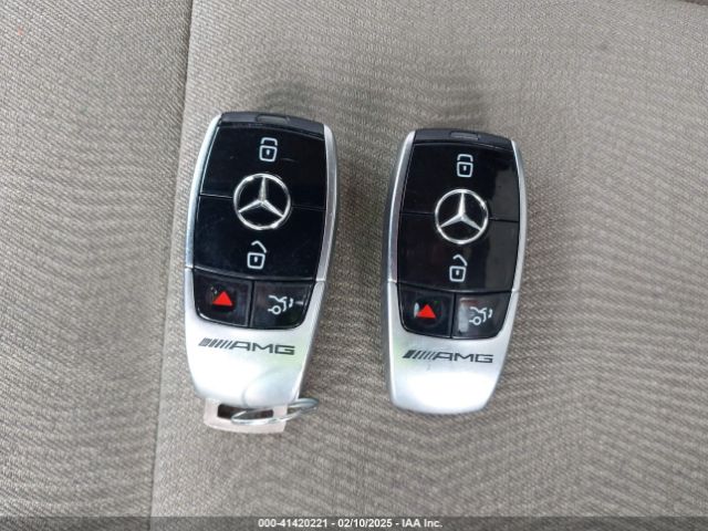 WDC0G8JB1LF700048 Mercedes-Benz Amg Glc 63 4matic