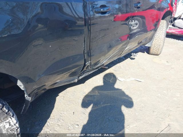 1GCRYDED0KZ238738 Chevrolet Silverado 1500 Lt