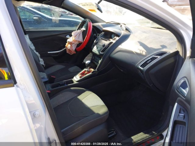 1FADP3L93HL333107 Ford FOCUS ST