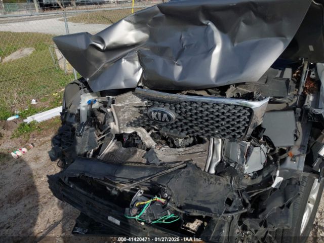 5XYPG4A39JG385841 KIA Sorento 2.4l L