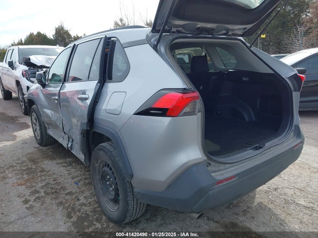 Toyota RAV4 LE 2021 2T3F1RFV4MW207491 Image 3