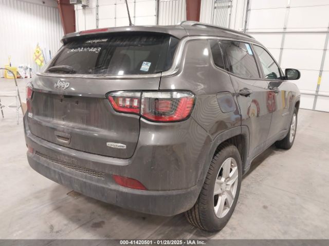 2022 JEEP COMPASS 3C4NJCBB1NT228814 Photo 3