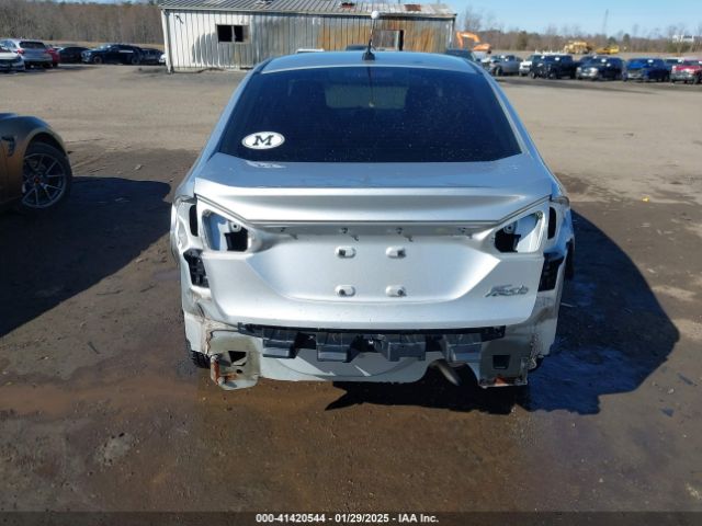 3FADP4AJ9FM132729 Ford FIESTA S