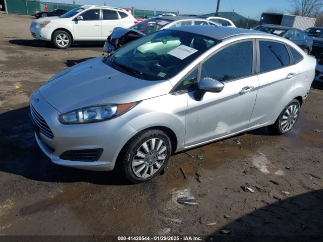 3FADP4AJ9FM132729 Ford FIESTA S