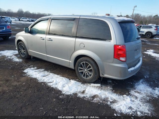 2C4RDGBG7JR215400 Dodge Grand Caravan Se Plus