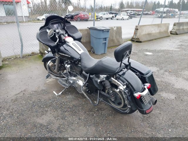 2018 HARLEY-DAVIDSON FLTRX 1HD1KHC15JB679947 Photo 2