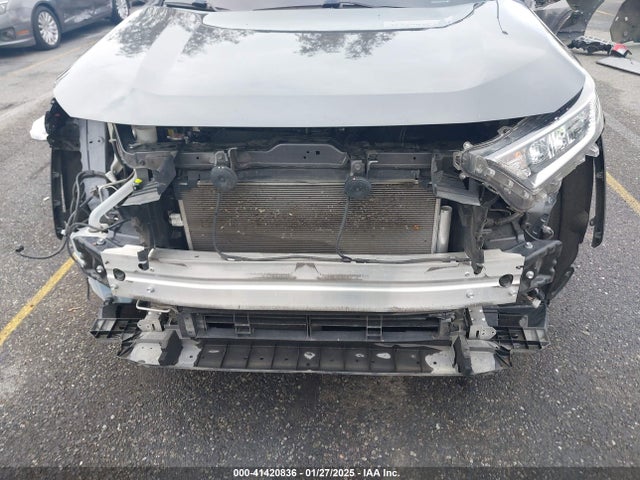 JTMY1RFVXKD029461 Toyota Rav4 Limited