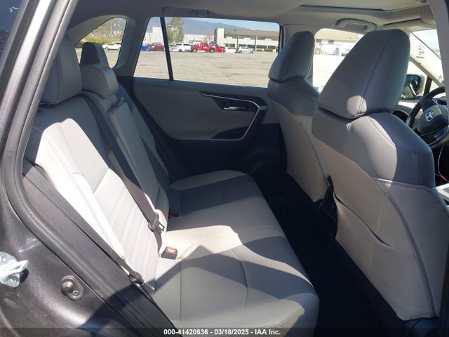 JTMY1RFVXKD029461 Toyota Rav4 Limited