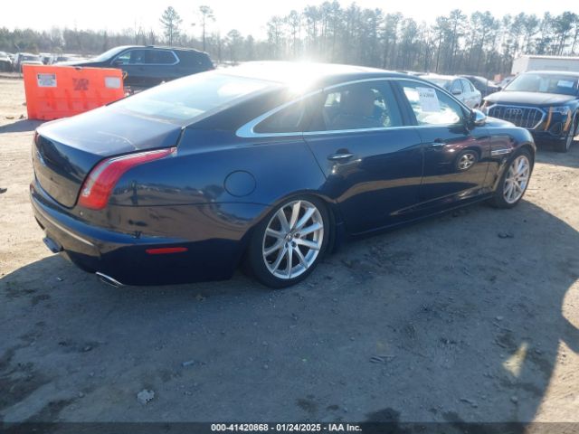2011 JAGUAR XJ SAJWA2GB7BLV09743 Photo 3