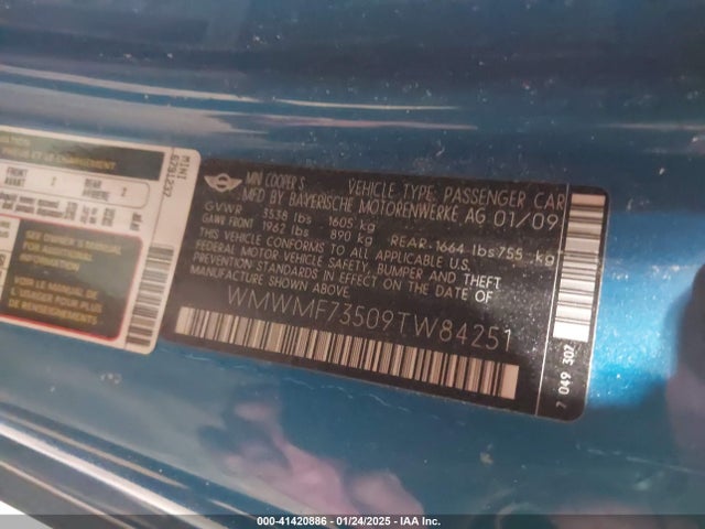 2009 MINI COOPER S WMWMF73509TW84251 Photo 8