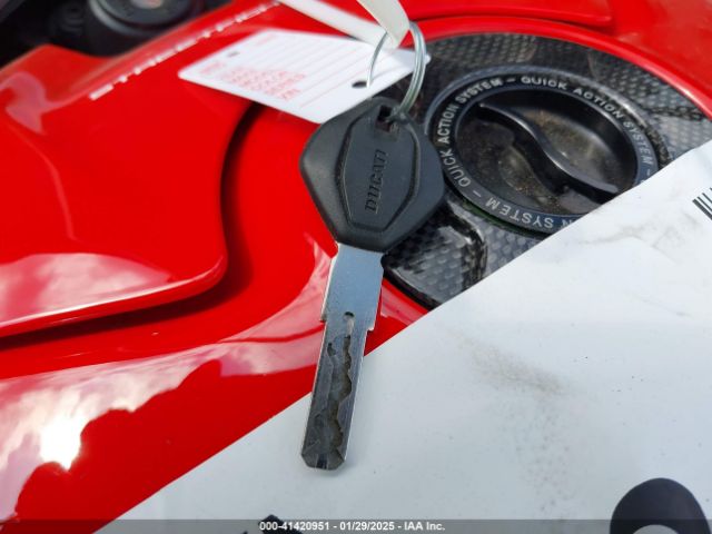 2022 DUCATI STREETFIGHTER ZDMFAKNW7NB007673 Photo 10