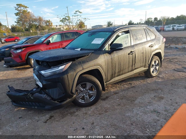 2T3W1RFV6RC289345 Toyota Rav4 Xle