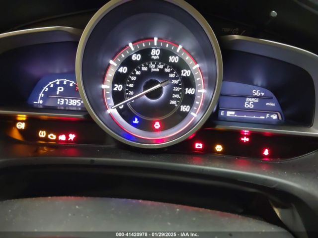 JM1BM1L71E1148770 Mazda MAZDA3