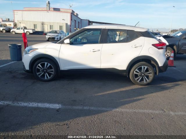 3N1CP5CU7KL559218 Nissan KICKS SV