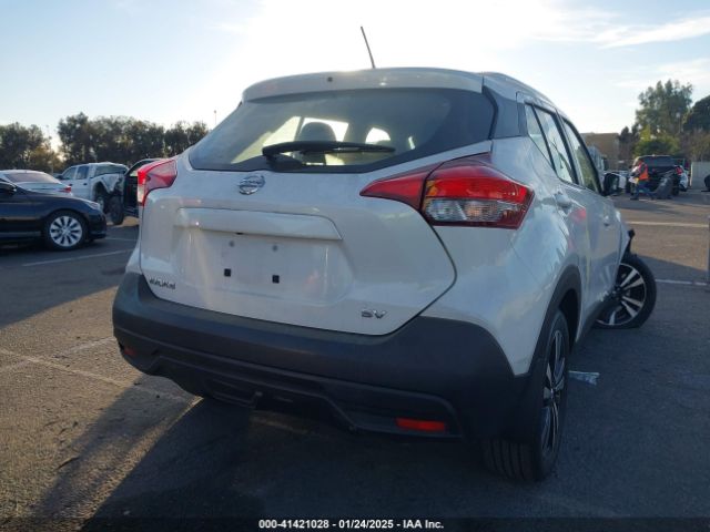 3N1CP5CU7KL559218 Nissan KICKS SV