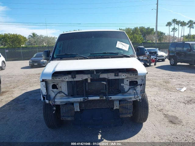 Ford E-250 Commercial 2014 1FTNE2EW6EDA95549 Image 13