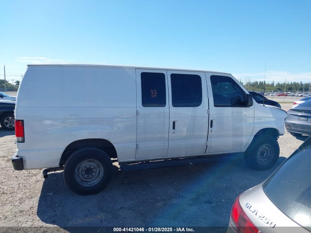 Ford E-250 Commercial 2014 1FTNE2EW6EDA95549 Image 14