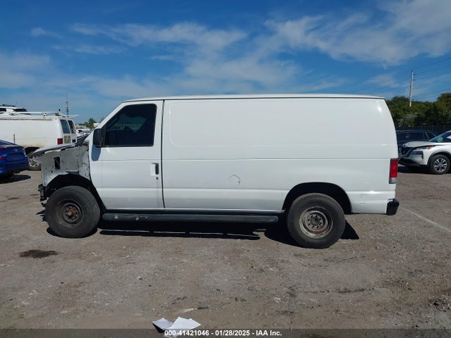 Ford E-250 Commercial 2014 1FTNE2EW6EDA95549 Image 15