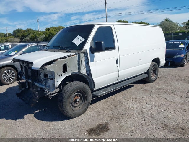 Ford E-250 Commercial 2014 1FTNE2EW6EDA95549 Image 2