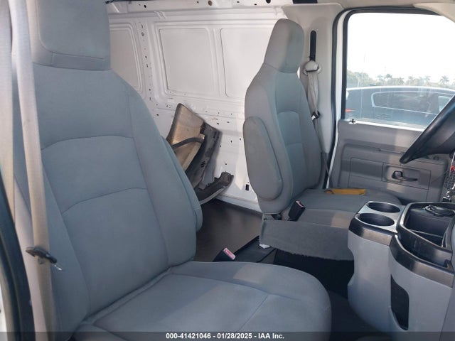 Ford E-250 Commercial 2014 1FTNE2EW6EDA95549 Image 8