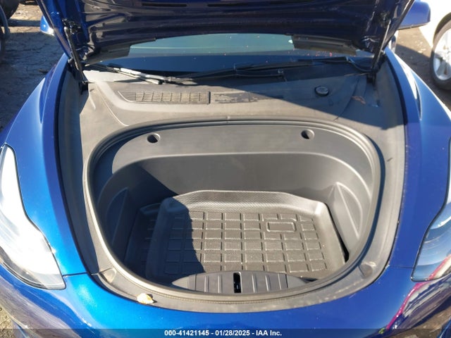 2023 TESLA MODEL 3 5YJ3E1EB7PF615638 Photo 9