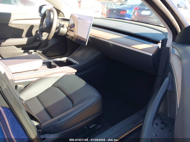 2023 TESLA MODEL 3 5YJ3E1EB7PF615638 Photo 4