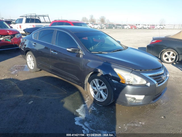 Nissan Altima 2.5 Sv 2015 1N4AL3AP5FC237671 Image 1