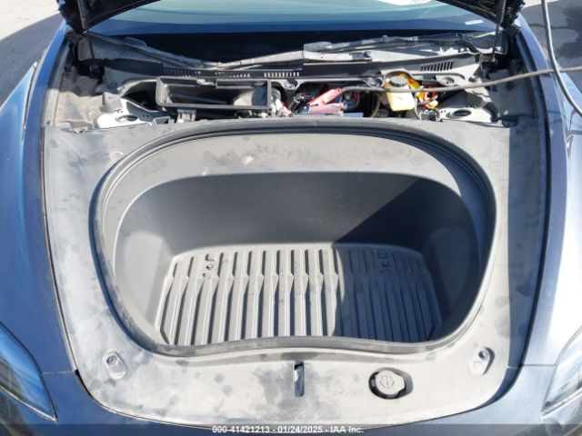 5YJ3E1EA1SF878692 Tesla Model 3 Long Range Rear-wheel Drive