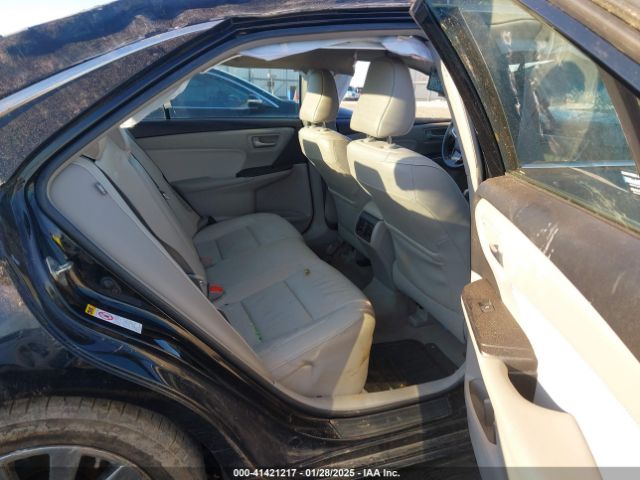 4T1BD1FK2HU227041 Toyota Camry Hybrid Xle